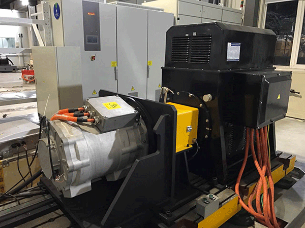 西瑪電機速度的檢測是如何通過增加一個輔助裝置來完成的。