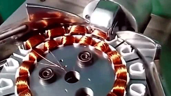 高壓電機(jī)定子線圈內(nèi)外腐蝕原因分析。