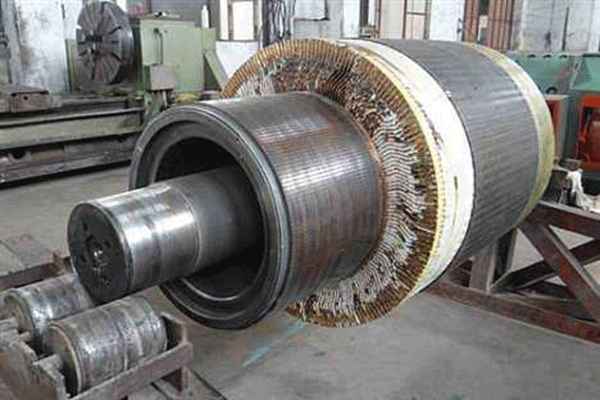 使用大型高壓電機(jī)時(shí)要注意安全問(wèn)題。