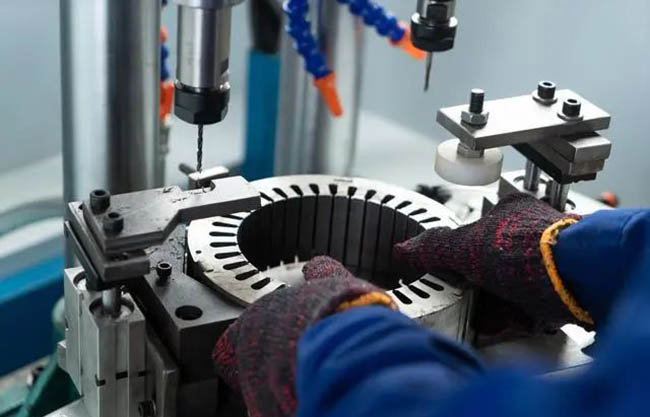 3種減輕電機重量和提高效率的方法？